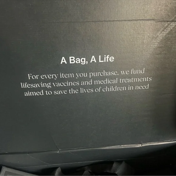 DeMellier Midi New York black croc effect bag brand new never worn in dustbag! - Picture 15 of 15